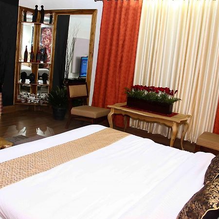 Отель De Oriental Grand Kohima Экстерьер фото